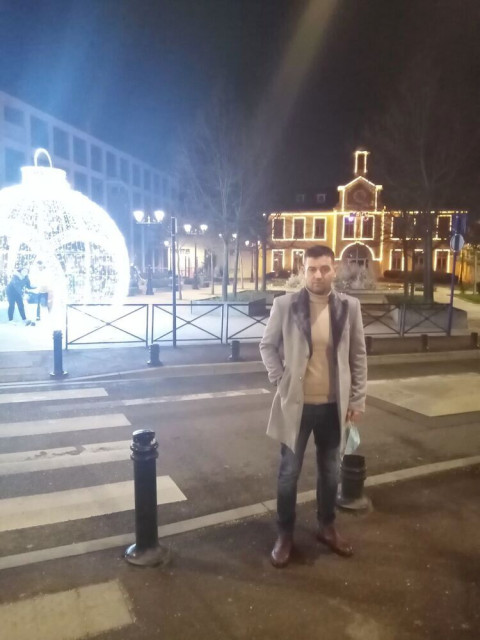 Вадим, Россия, Красногорск, 44 года. Познакомлюсь с женщиной для любви и серьезных отношений, брака и создания семьи. Анкета 850664. 