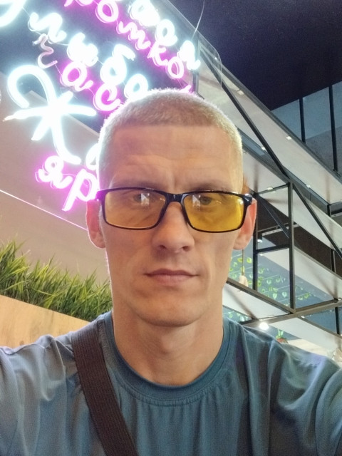 Alexey, Казахстан, Тараз, 44 года, 2 ребенка. Познакомлюсь с женщиной для любви и серьезных отношений.Познакомимся девушка глухих и слабослышащих создание семьи отношения и порядок и. т. д