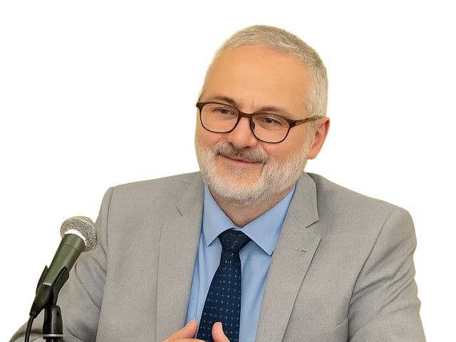 Владимир, Санкт-Петербург, м. Петроградская, 49 лет, 3 ребенка. Познакомлюсь с женщиной для любви и серьезных отношений, брака и создания семьи, гостевого брака, роРазведен. Весел. Удачлив. Легок на подъем.