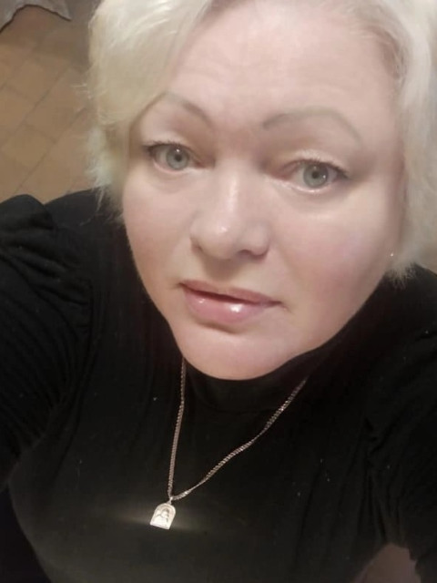 Лара, Санкт-Петербург, м. Московская, 54 года, 1 ребенок, 12 фото. Познакомлюсь с мужчиной для любви и серьезных отношений, брака и создания семьи, гостевого брака, дружбы...  Анкета 851215. 