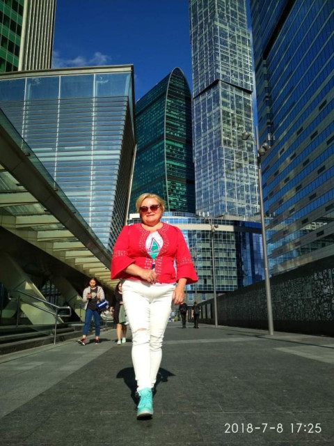 Лара, Санкт-Петербург, м. Московская. Фото на сайте ГдеПапа.Ру