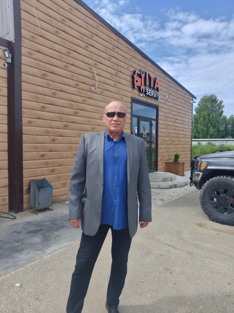 Иван, Россия, Пермь, 59 лет. Познакомлюсь с женщиной для любви и серьезных отношений, брака и создания семьи.Живу работаю занимаюсь спортом музыкой и много другим чем