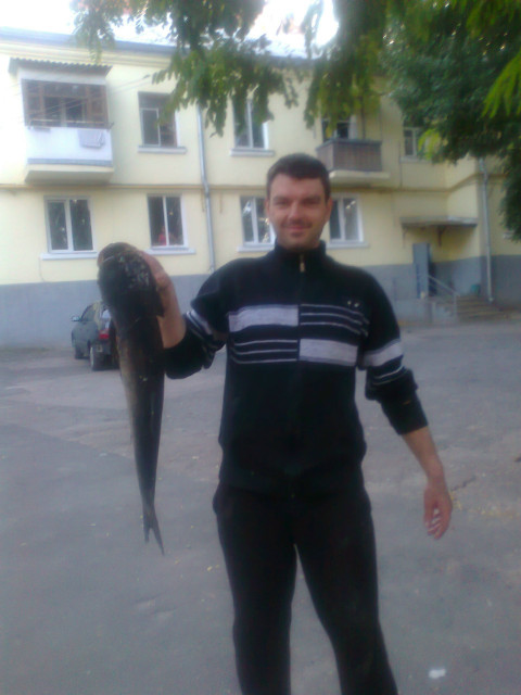 Александр Конаков, Донецк, 40 лет, 1 ребенок. Ищу: Ласковую и добрую без пмс люблю секс4 5 раз в неделю  Анкета 851553. 