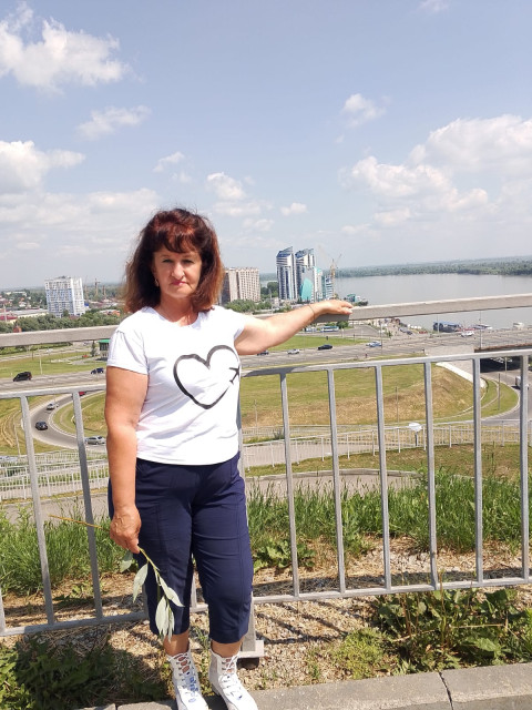 Любовь, Россия, Заринск, 62 года, 1 ребенок. Познакомлюсь с мужчиной для гостевого брака, дружбы и общения. Познакомлюсь с мужчиной не высокого роста,...  Анкета 851867. 