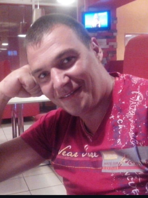 Михаил, Москва, м. Бульвар Дмитрия Донского, 41 год, 1 ребенок. Познакомлюсь с женщиной для любви и серьезных отношений, брака и создания семьи, воспитания детей, рождения...  Анкета 852205. 