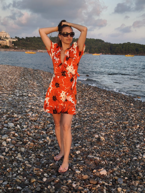 Елена, Россия, Санкт-Петербург, 41 год, 1 ребенок. Она ищет его: мужчину для любви и серьезных отношений, брака и создания семьи, рождения совместных детей, дружбы и  Анкета 852360. 