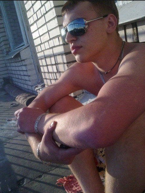 Vadim, Россия, Санкт-Петербург, 30 лет. Познакомлюсь для серьезных отношений и создания семьи.