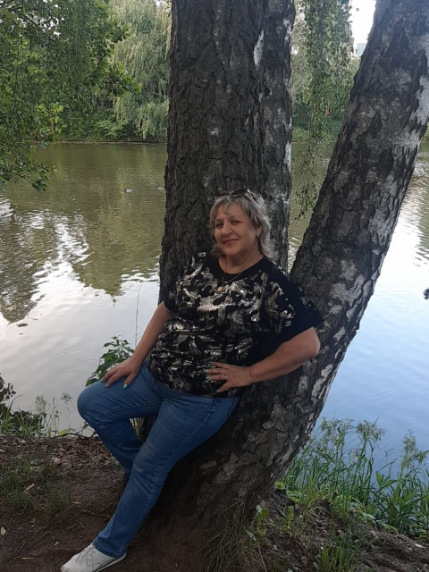 Татьяна, Россия, Курск, 62 года. Познакомлюсь с мужчиной для любви и серьезных отношений, брака и создания семьи.  Анкета 852639. 