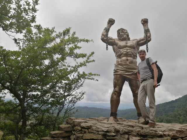 Олег, Россия, Москва, 51 год. Познакомлюсь с женщиной для любви и серьезных отношений, брака и создания семьи, гостевого брака, воспитания...  Анкета 852703. 