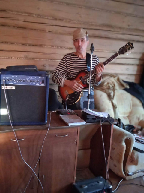 Мы еще не спели,все о чем хотели,мы с тобой еще не начинали жить !!!