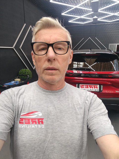 Дмитрий Усуфжонов, Москва, 46 лет, 1 ребенок, 1 фото. Ищу: Спокойную  Анкета 852761. 