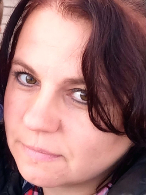 Елена, Россия, Ульяновка, 49 лет, 1 ребенок. Познакомлюсь с мужчиной для общения, дружбы и постоянный отношений. Без вредных привычек, с чувством...  Анкета 852846. 