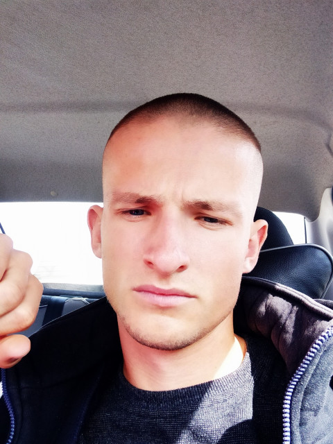 Аркадий Мищенко, Россия, Керчь, 31 год, 1 ребенок. Добрый отзывчевый и работящий человек могу помочь друзьм в бесвыходном положении.