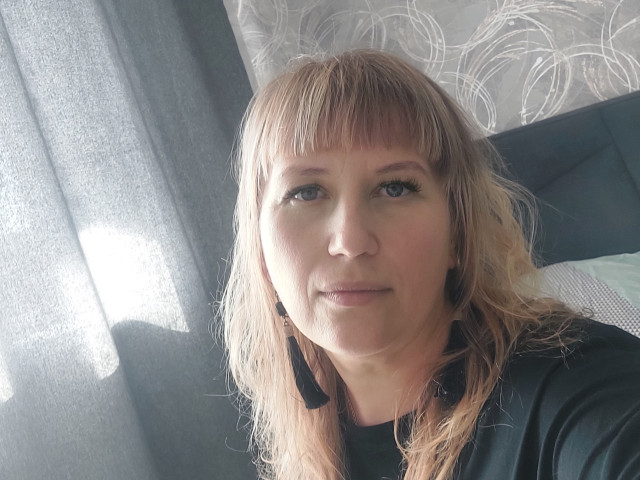 Людмила, Самара, 41 год, 3 ребенка, 2 фото. Познакомлюсь с мужчиной для любви и серьезных отношений, брака и создания семьи, воспитания детей.  Анкета 852893. 