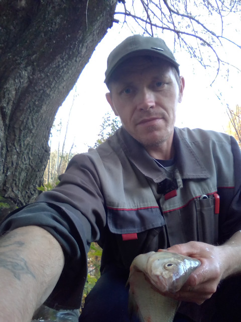 Михаил, Чернушка, 47 лет, 2 ребенка, 1 фото. Познакомлюсь с женщиной для любви и серьезных отношений. Хозяйственной, младше меня, целеустремленной...  Анкета 852987. 