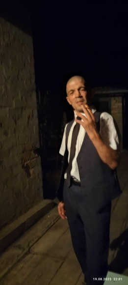 Виталий, Россия, Донецк, 49 лет. Познакомлюсь с женщиной для любви и серьезных отношений, брака и создания семьи, воспитания детей.  Анкета 853101. 