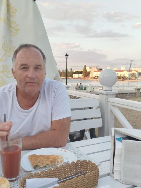 Василий, Россия, Севастополь, 64 года. Познакомлюсь с женщиной для брака и создания семьи.  Анкета 853108. 