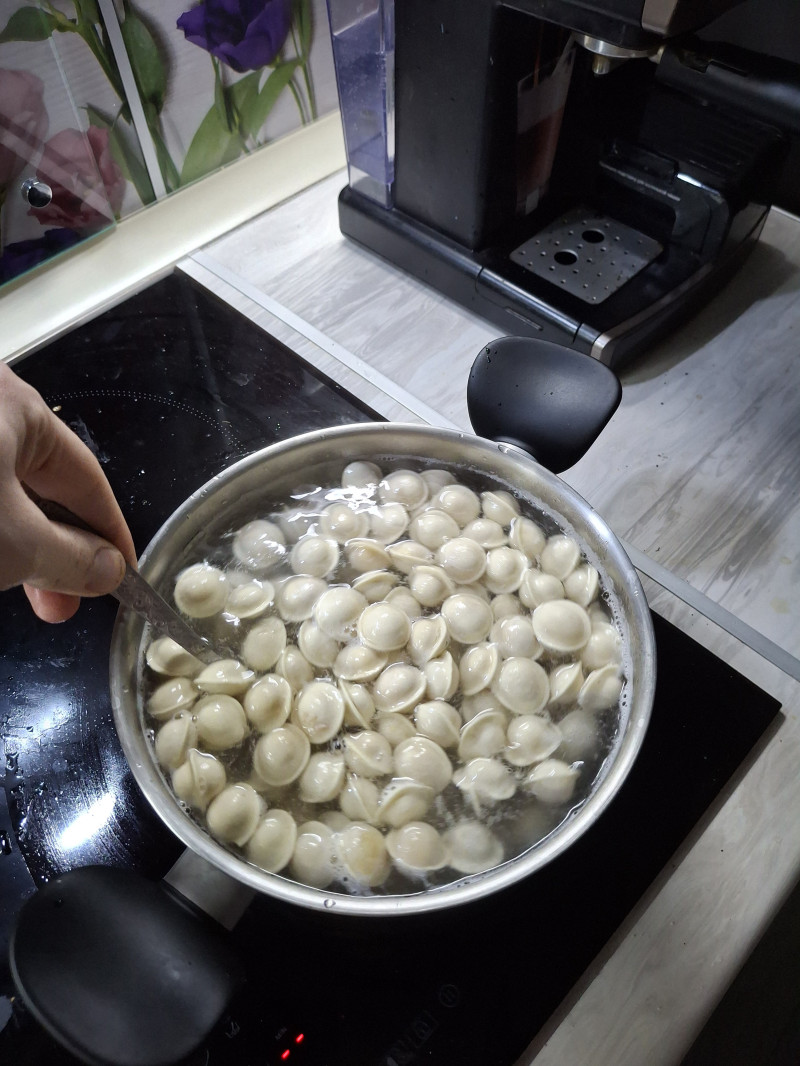 Пельмени любимой даме