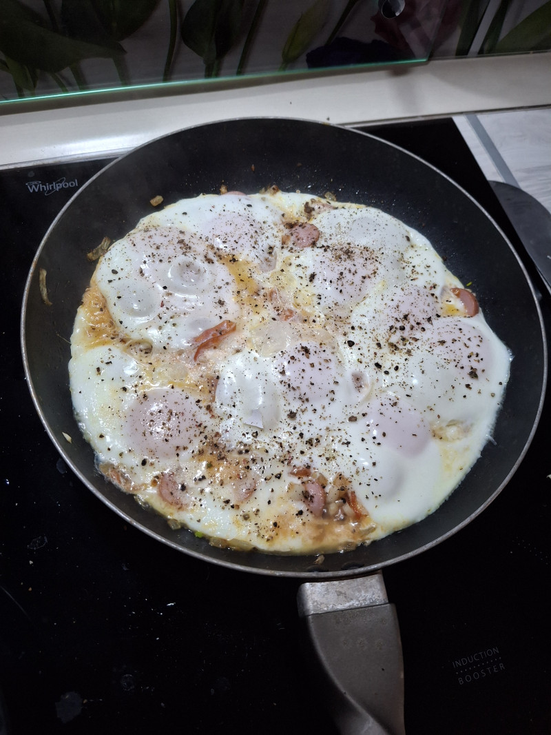 Яйца на завтрак для любимой женщины