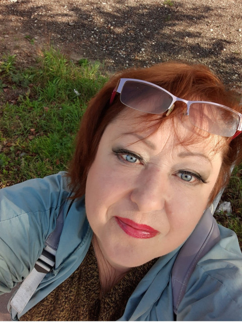 Королева Елена, Москва, 62 года, 1 ребенок, 8 фото. Познакомлюсь с мужчиной для любви и серьезных отношений, брака и создания семьи, дружбы и общения. Надёжного....  Анкета 853296. 