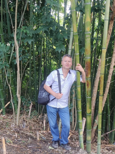 Максим Зенков, Россия, Ростов-на-Дону, 42 года, 1 ребенок. Ищу: Без вредных привычек, симпатичную, спокойную, адекватную.  Анкета 853314. 