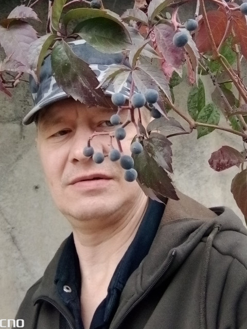 Константин, Орск, 47 лет. Познакомлюсь с женщиной для любви и серьезных отношений, гостевого брака, дружбы и общения.  Анкета 853387. 