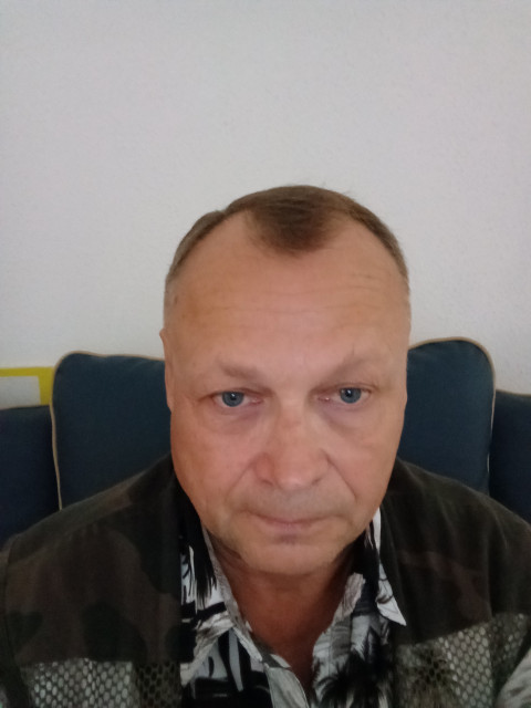 Виктор Седых, Караганда, 61 год, 1 ребенок. Ищу: Не полную  Анкета 853449. 