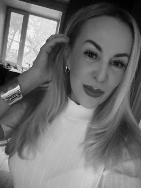 Инга, Москва, 45 лет, 1 ребенок. Познакомлюсь с мужчиной для любви и серьезных отношений.  Анкета 853593. 