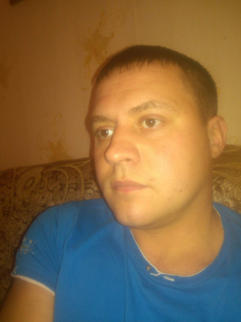 Саша Миронов, Россия, Оренбург, 41 год. Познакомлюсь с женщиной из Оренбурга у которой есть собака кобель. остальеое по переписке  Анкета 854029. 