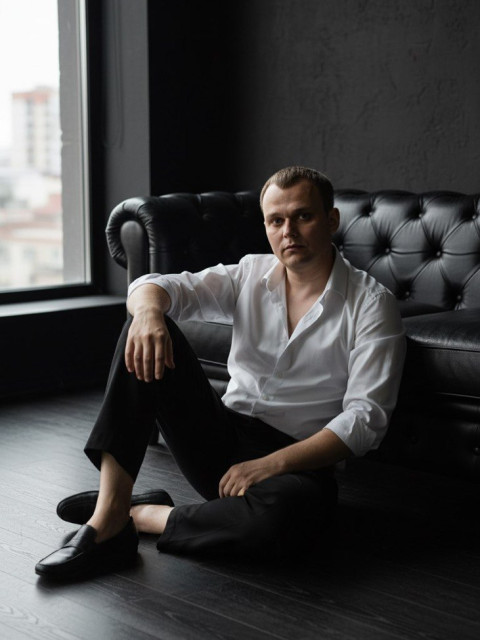 Иван, Москва, м. Лианозово, 39 лет, 1 ребенок. Порядочный человек, мне вообще кажется я один такой порядочный