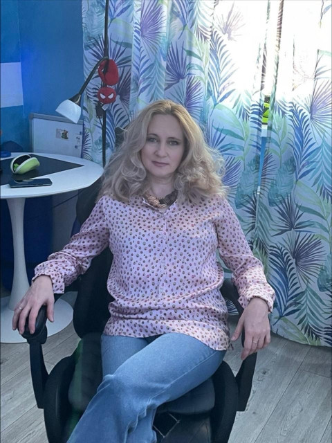 Инна, Санкт-Петербург, м. Улица Дыбенко. Фото на сайте ГдеПапа.Ру