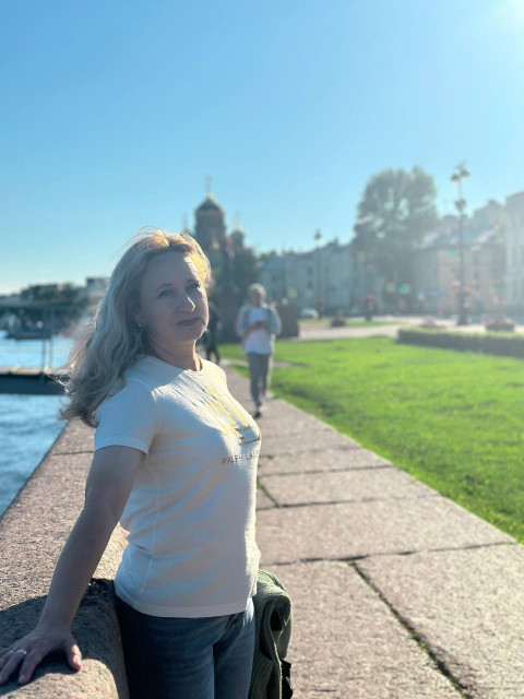 Инна, Санкт-Петербург, м. Улица Дыбенко. Фото на сайте ГдеПапа.Ру