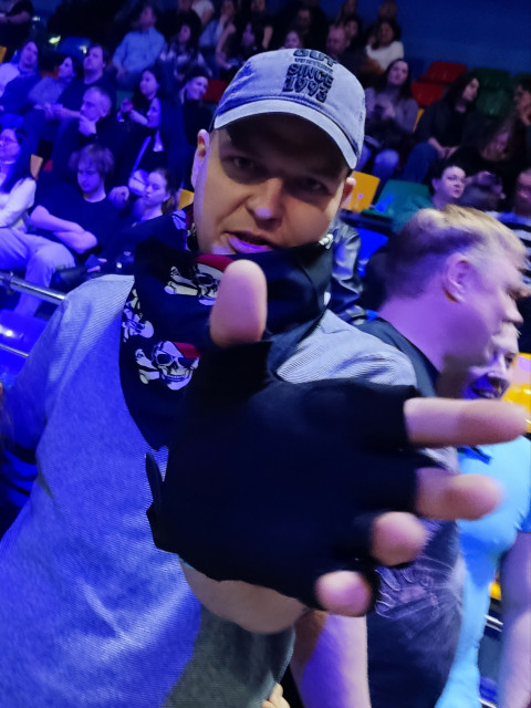 Евгений, Россия, Донецк, 37 лет, 3 ребенка. Познакомлюсь с женщиной для любви и серьезных отношений, брака и создания семьи, воспитания детей, рождения...  Анкета 854257. 