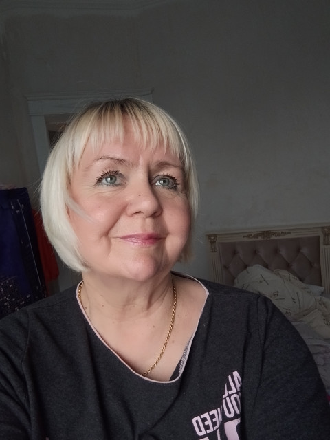 Алёна, Россия, Севастополь, 65 лет, 2 ребенка. Познакомлюсь с мужчиной для брака и создания семьи. высокого роста честного, порядочного, заботливого,...  Анкета 854358. 