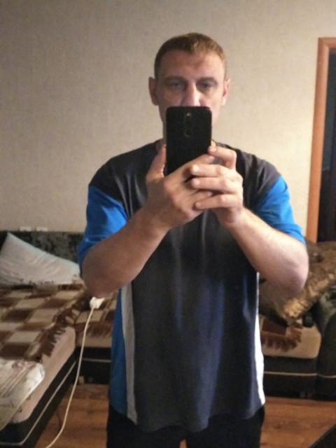 Сергей Евсиков Борисович, Выселки, 40 лет, 2 ребенка. Познакомлюсь для серьезных отношений.