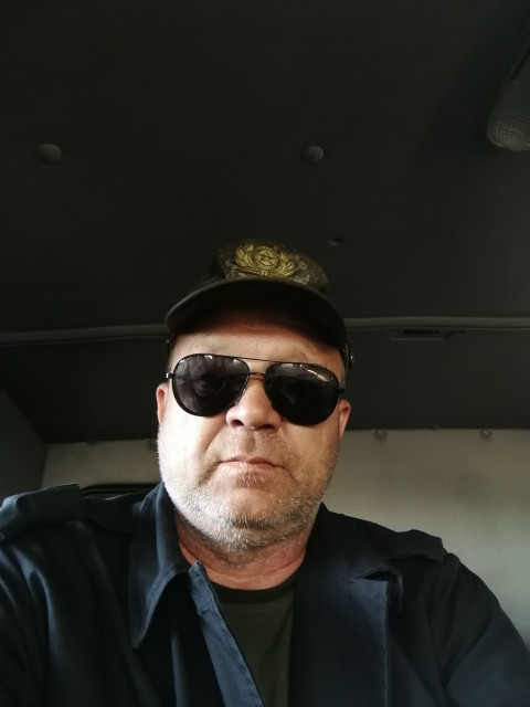 Сергей Муратов, Владивосток, 56 лет, 2 ребенка, 1 фото. Хочу познакомиться с женщиной