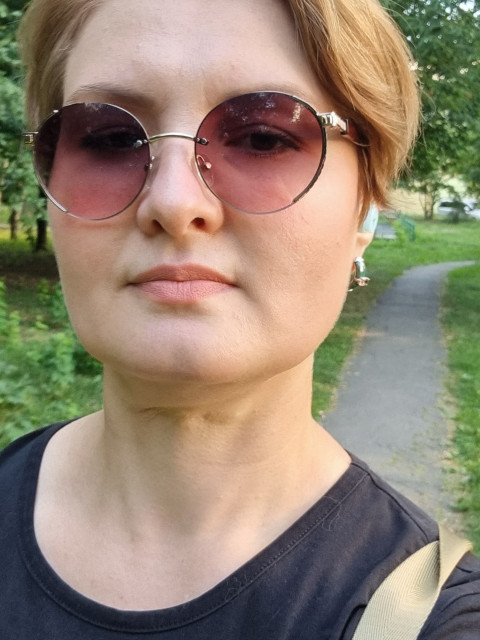 Анна, Россия, Сараи, 44 года, 1 ребенок. Познакомлюсь с мужчиной для любви и серьезных отношений, брака и создания семьи, дружбы и общения. 
Веселый,...  Анкета 854503. 