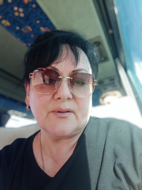 Елена, Россия, Севастополь, 50 лет, 1 ребенок. Познакомлюсь с мужчиной для любви и серьезных отношений.  Анкета 854612. 