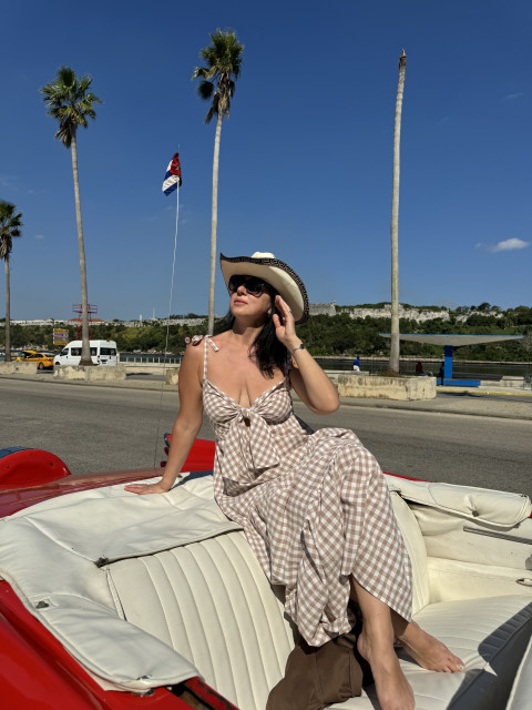 Елена, Россия, Москва, 42 года, 1 ребенок. Познакомлюсь с мужчиной для любви и серьезных отношений.  Анкета 854624. 