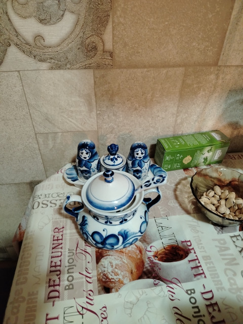 Любимая гжель.