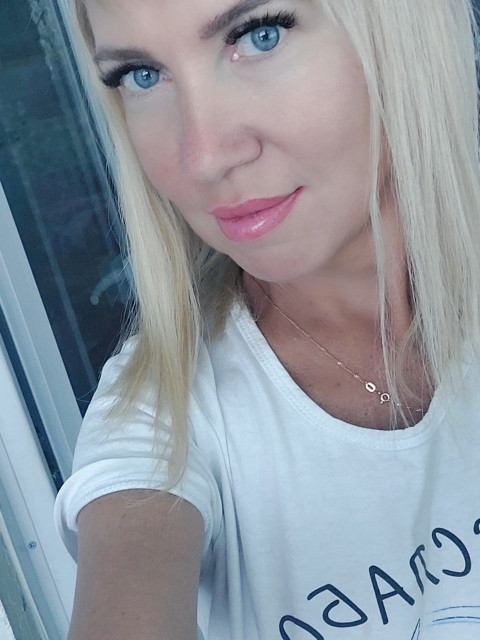 Яна, Новосибирск, 44 года, 1 ребенок. Познакомлюсь с мужчиной для любви и серьезных отношений, дружбы и общения.  Анкета 855578. 