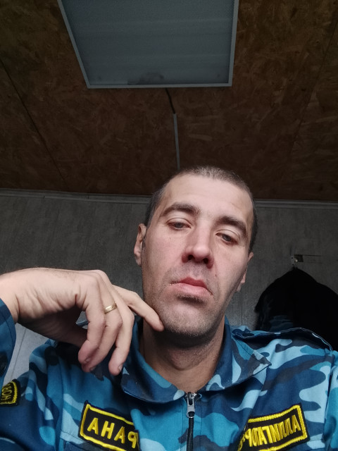 Андрей Швайкус, Новосибирск, 38 лет, 2 фото. Ищу: Простую. Можно с детьми  Анкета 855617. 