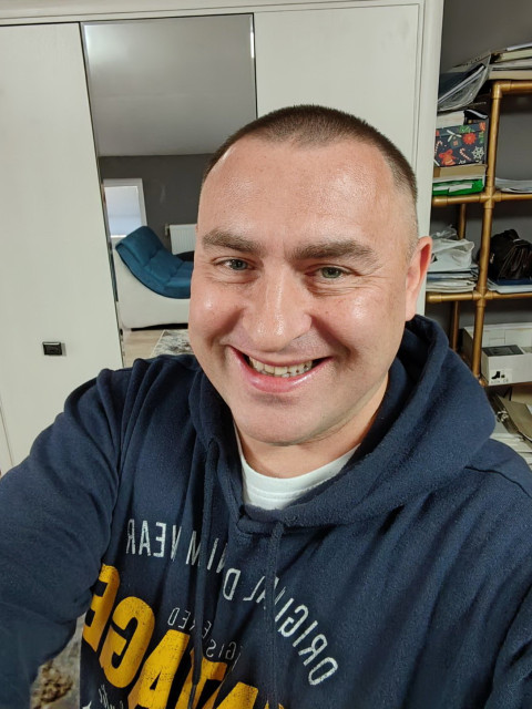 Александр, Минск, м. Уручье, 46 лет, 1 ребенок. Познакомлюсь с женщиной для любви и серьезных отношений, дружбы и общения.  Анкета 855628. 