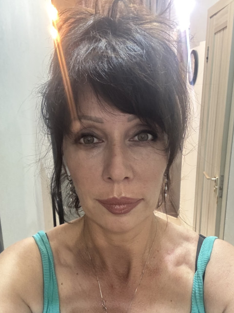 Аля, Москва, 51 год, 2 фото. Она ищет его: мужчину не ниже 180 см )  Анкета 856370. 