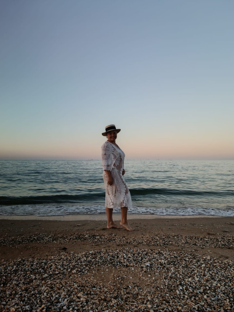 Елена, Москва, 39 лет, 3 ребенка, 1 фото. Познакомлюсь с мужчиной для дружбы и общения.  Анкета 856441. 