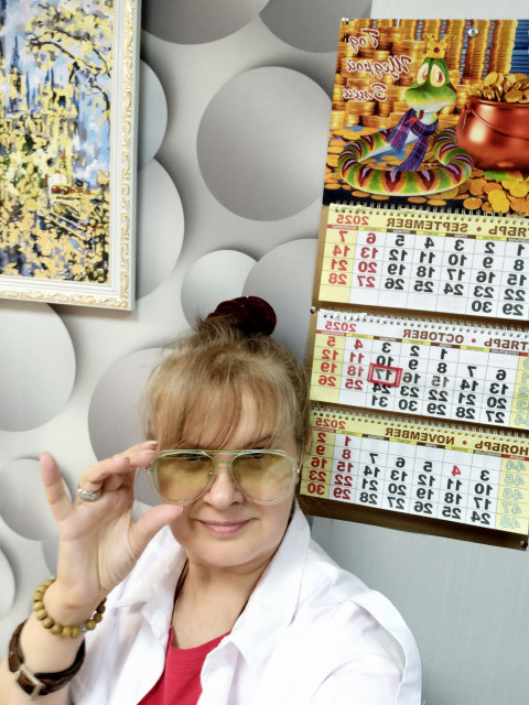 Таня, Россия, Красногорск, 54 года. Познакомлюсь с умным мужчиной для общения и брака  Анкета 856518. 