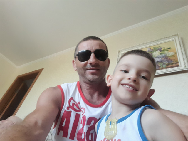 Евгений, Россия, Севастополь, 47 лет, 2 ребенка. Он ищет её: женщину для любви и серьезных отношений, брака и создания семьи.  Анкета 856780. 