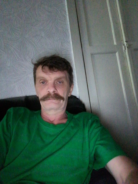 Андрей, Россия, Хороль, 53 года. Он ищет её: Стройную блондинка. Рост не важен  Анкета 856820. 