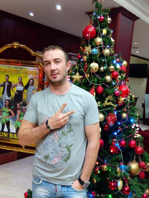 Антон, Россия, Барнаул, 38 лет. Познакомлюсь с женщиной для любви и серьезных отношений, брака и создания семьи.  Анкета 856883. 