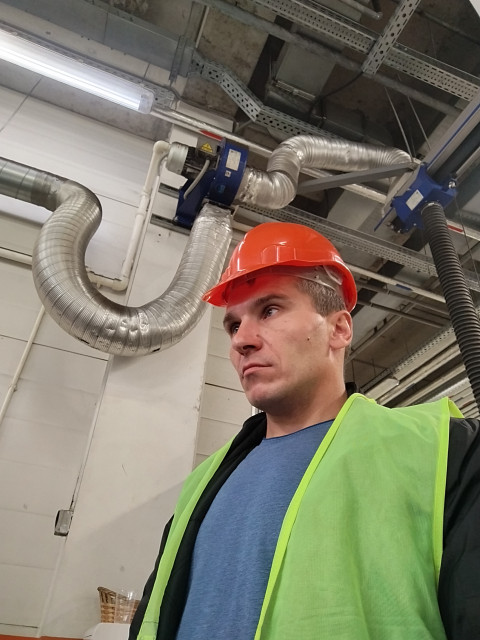 Владимр, Россия, Кировск, 39 лет, 1 ребенок. Познакомлюсь с женщиной для любви и серьезных отношений, брака и создания семьи, воспитания детей, рождения...  Анкета 857107. 